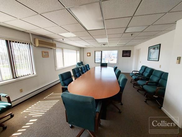 Industrial building in a perfect location to service the Greater Hartford Market: 94 Reed Ave, West Hartford, CT 06110